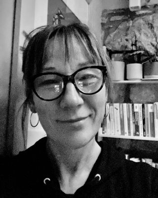 Photo of Dr Elizabeth Kathleen Delaney, Psychotherapist, MBBS, MHGI