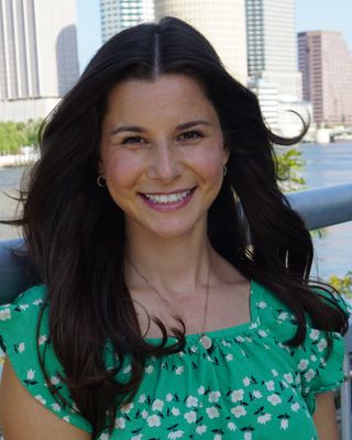 Photo of Carly Weiss, Clinical Social Work/Therapist, LCSW