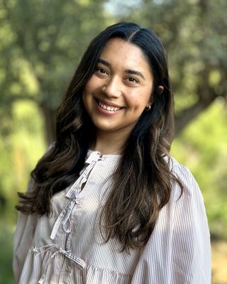 Photo of Victoria Elena Perez, Associate Clinical Social Worker, ACSW