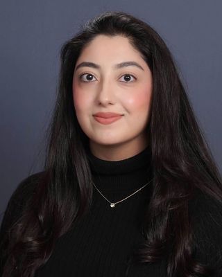 Photo of Hina M, MHC-LP