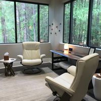 Gallery Photo of Such a comfortable space to be