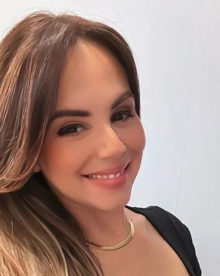 Photo of Cristina Salas, Marriage & Family Therapist Intern