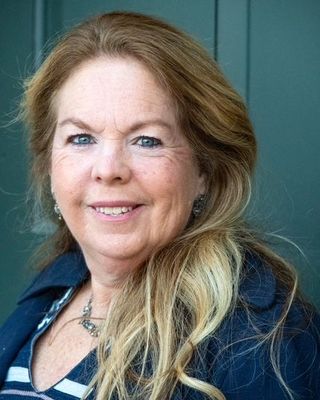 Photo of Susane Dickson, Psychiatrist, MD