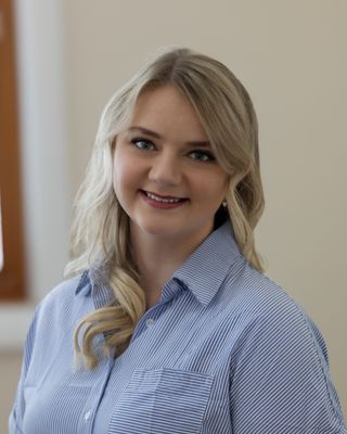 Photo of Karen Owens - Karen Owens, Clinical Social Work/Therapist, LMSW