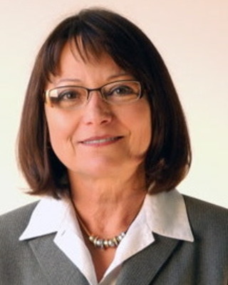 Photo of Roxanne Cull, Counselor in Washington