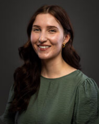 Photo of Emily (Emma) Mewhiney, Registered Psychotherapist (Qualifying), MSc