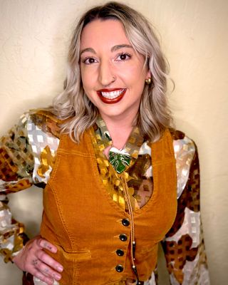 Photo of Erica Miday, Marriage & Family Therapist, LMFT