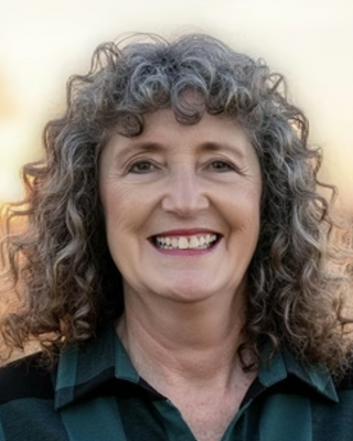 Photo of Lisa Wallace, Clinical Social Work/Therapist, LCSW