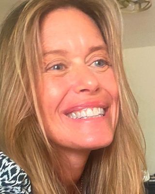 Photo of Julie Kottak Dreisbach, Marriage & Family Therapist, LMFT
