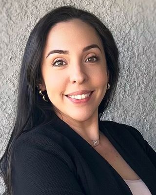 Photo of Jennalee Giraldo, Counselor in Orange County, FL