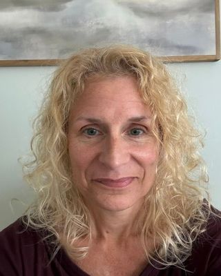 Photo of Jen Fay, Counselor, LMHC, LADC I