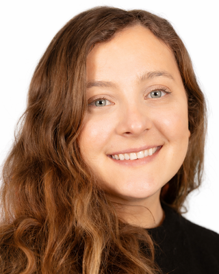 Photo of Elvira O'Flaherty, Marriage & Family Therapist Associate, APCC, AMFT
