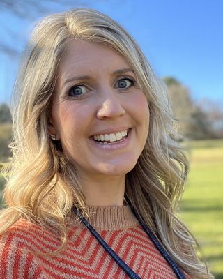Photo of Erin Spoales, Licensed Clinical Professional Counselor, LCPC, NBCT