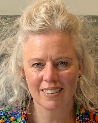 Photo of Suzy Lesley Thackham, Psychotherapist in Bromley, England