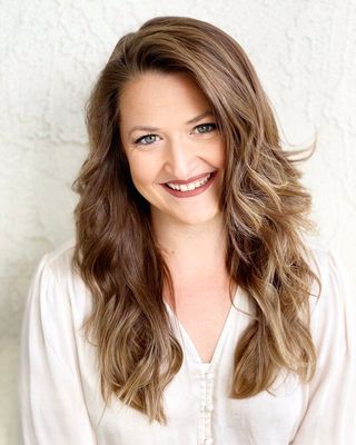 Photo of Lindsey Liebenberg, Marriage & Family Therapist Associate in San Diego, CA