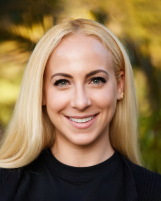 Photo of Zimra Roz-Elias, Marriage & Family Therapist, LMFT