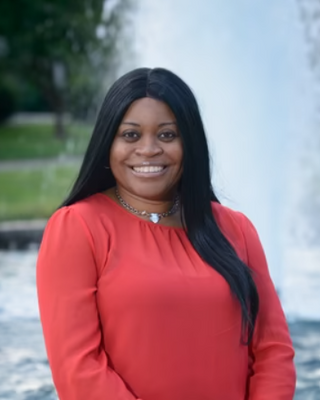 Photo of Latasha Mcilwaine, Licensed Clinical Mental Health Counselor, LCMHC