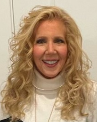 Photo of Karin Elizabeth Lehr, Clinical Social Work/Therapist, LSCW, ACSW