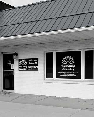 Photo of Elisa Lyons - Iowa Family Counseling , Counselor, LMHC