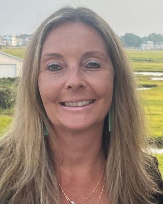 Photo of Cara Henry, Clinical Social Work/Therapist, LICSW