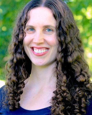 Photo of Lisa Calabrese, Psychiatric Nurse Practitioner, MSN, APRN