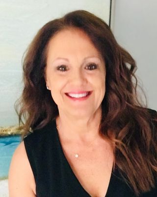 Photo of Hallie Gardner, Licensed Professional Counselor, LCMHC, LPC, EMDR