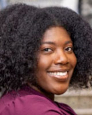Photo of Shakeeva Nti, Marriage & Family Therapist, LMFT