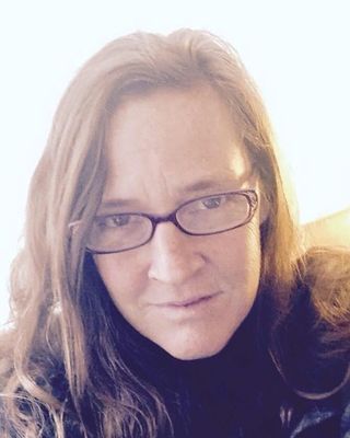 Photo of Suzanne Garrett, Clinical Social Work/Therapist, LCSW