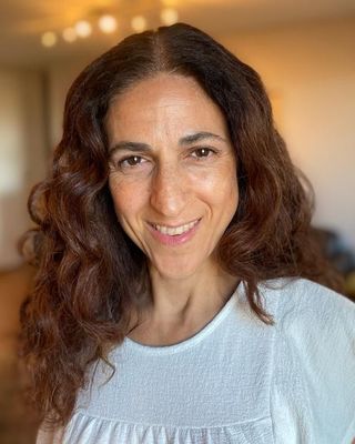 Photo of Lorena Schaeffer, Clinical Social Work/Therapist, LCSW, EMDR, CYT