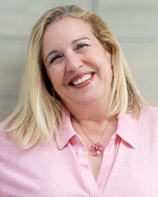 Photo of Ruya Urso, Marriage & Family Therapist, MA, LMFT