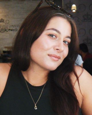 Photo of Chané Hamid, Registered Counsellor, HPCSA - Counsellor