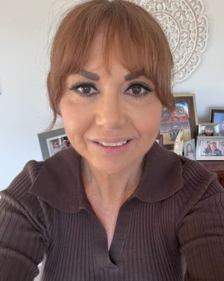 Photo of Ana Isabel Castaneda, Marriage & Family Therapist, LMFT