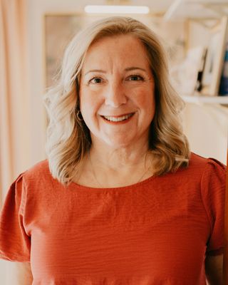 Photo of Kelly Haakenson, Marriage & Family Therapist, LMFT