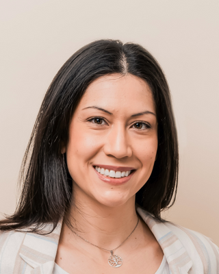 Photo of Fiona Del Rio, Registered Psychotherapist (Qualifying), MA, BSc