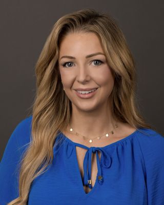 Photo of Katie Balcom, Counsellor, MACP, CCC