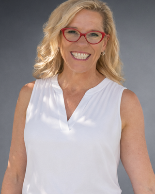 Photo of Tracy Moore, Marriage & Family Therapist, LMFT