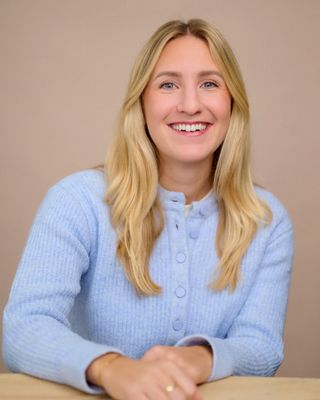 Photo of Anna Daniel, Psychotherapist, MBABCP