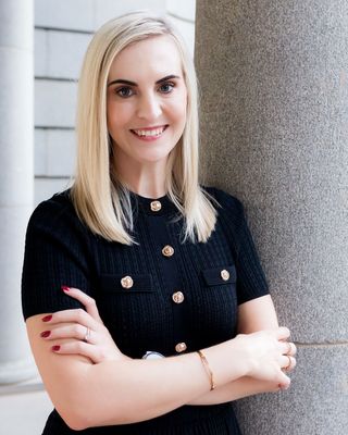 Photo of Dr. Lize Pawson, Psychologist, PhD, HPCSA - Couns. Psych.