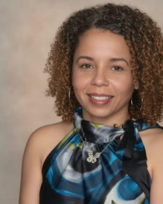 Photo of Farrah Mirzaee, Psychologist, LP
