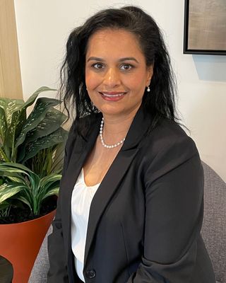 Photo of Harminder Kooner, Clinical Social Work/Therapist, RSW