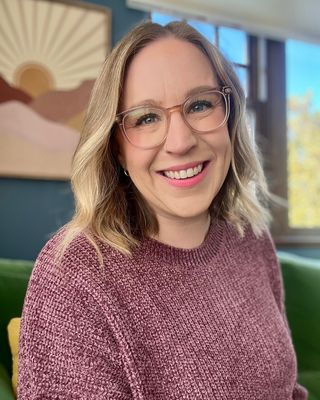 Photo of Jaclyn Gojenola, Marriage & Family Therapist, MA, LMFT