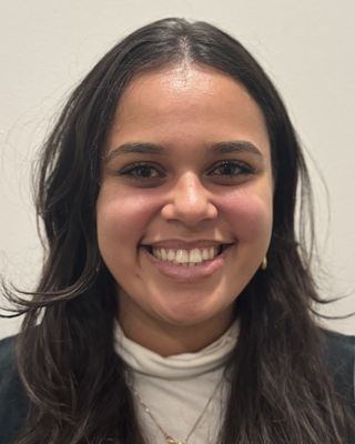 Photo of Laura Esther Rodriguez, Pre-Licensed Professional