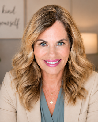 Photo of Kimberly Dickens, Clinical Social Work/Therapist, LCSW