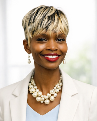 Photo of Krista Simmons, Psychiatric Nurse Practitioner, DNP, PMHNP, ANP-C