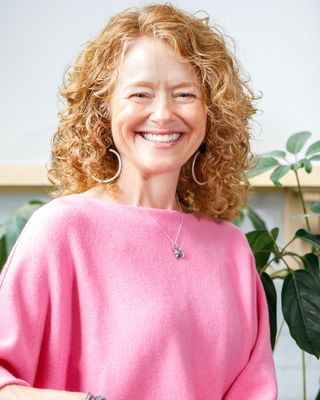 Photo of Suzanne Roberts, Clinical Social Work/Therapist, LCSW