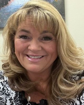 Photo of Prof. Sandi Duffield, Marriage & Family Therapist, MA, LMFT