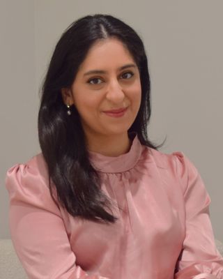 Photo of Dr Avesta Panahi, Psychologist in Rudgwick, England