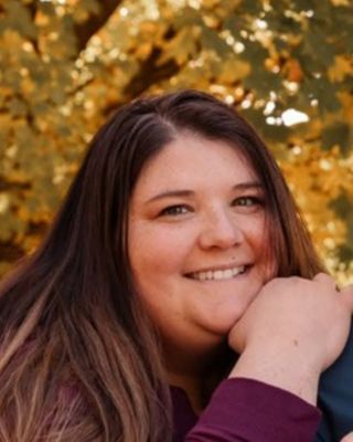 Photo of Alicia Wong, Licensed Professional Counselor