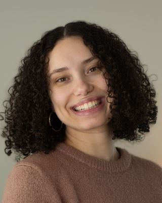 Photo of Summer Busching-Smith, Pre-Licensed Professional, MSW