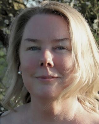 Photo of Joanne Ramshaw, Counsellor, MBACP